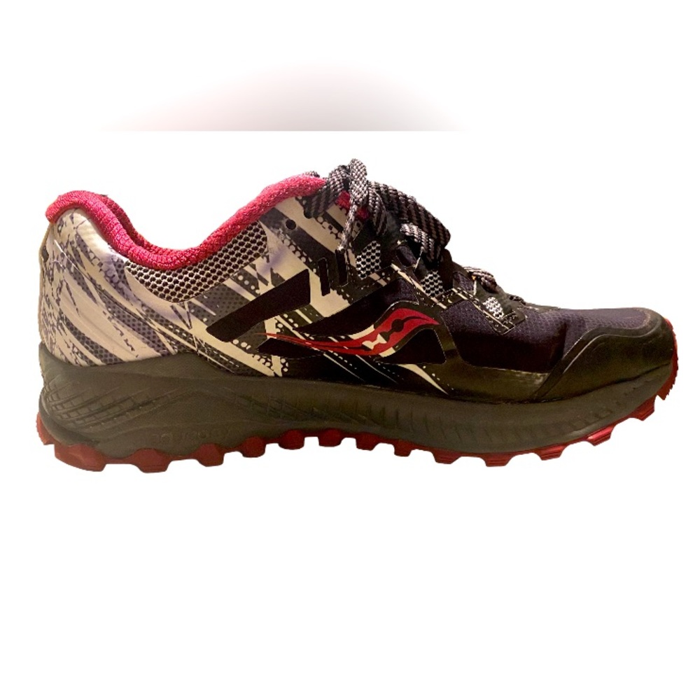 Saucony peregrine arctic Vibram sole running shoes